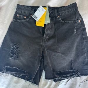 H&M black denim high waisted shorts